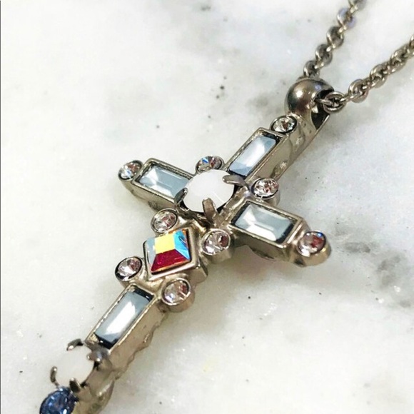 Sorrelli Glacier Blue Crystal Cross Necklace with antique silver finish - Picture 2 of 12